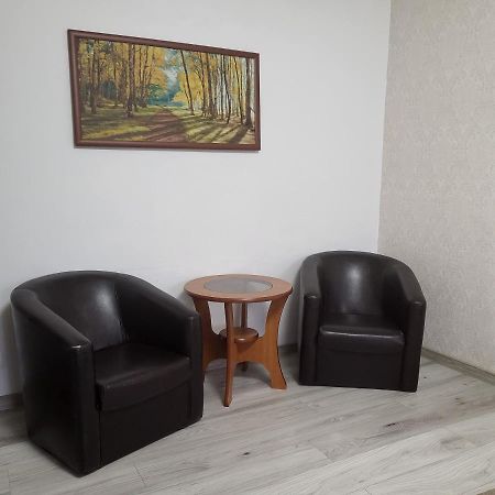 Apartament Cu 3 Camere Chiar In Inima Capitalei Bukarest Kültér fotó